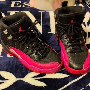 Jordan Kids Black and Pink Sneakers